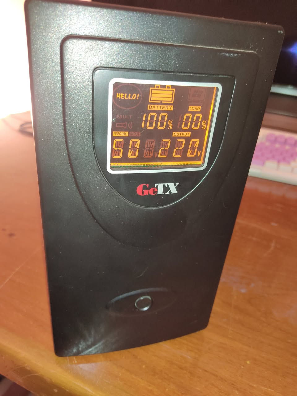 يو بي اس 1200 واط 2000VA

بطاريتة تشتغل بس بدت تصير ضعيفة

ب75 الف وية التوصيل، السعر🔒

***********
