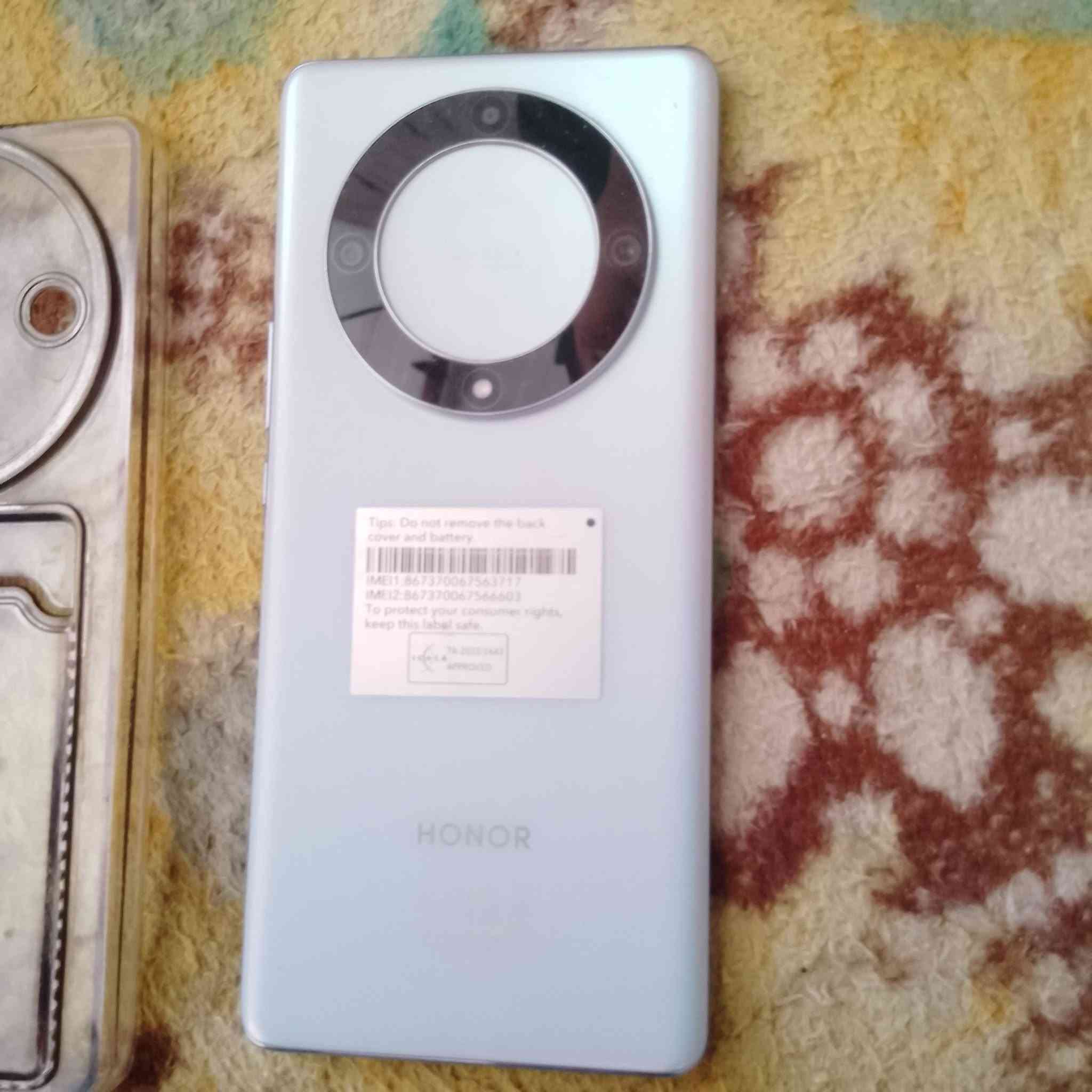 البيع او مراوس
بهونر اكس تسعه اي 
ذاكره ميتين وسته وخمسين
بطاريه خمستالاف وثمنميه 
شحن سريع 
رام ثنعش
ضد الماي جهاز
فول
قبل مده فتحت الزكه مال شركه الله يشهد
جهاز مفول كامره شحن كلشي بو يخبل
 بس بي فطر بضهر سعرا قفل250


**إذا كنت صاحب هذا الإعلان وتريد حذفه لأي سبب، رجاءا أرسل رسالة إلى الدعم الفني**
