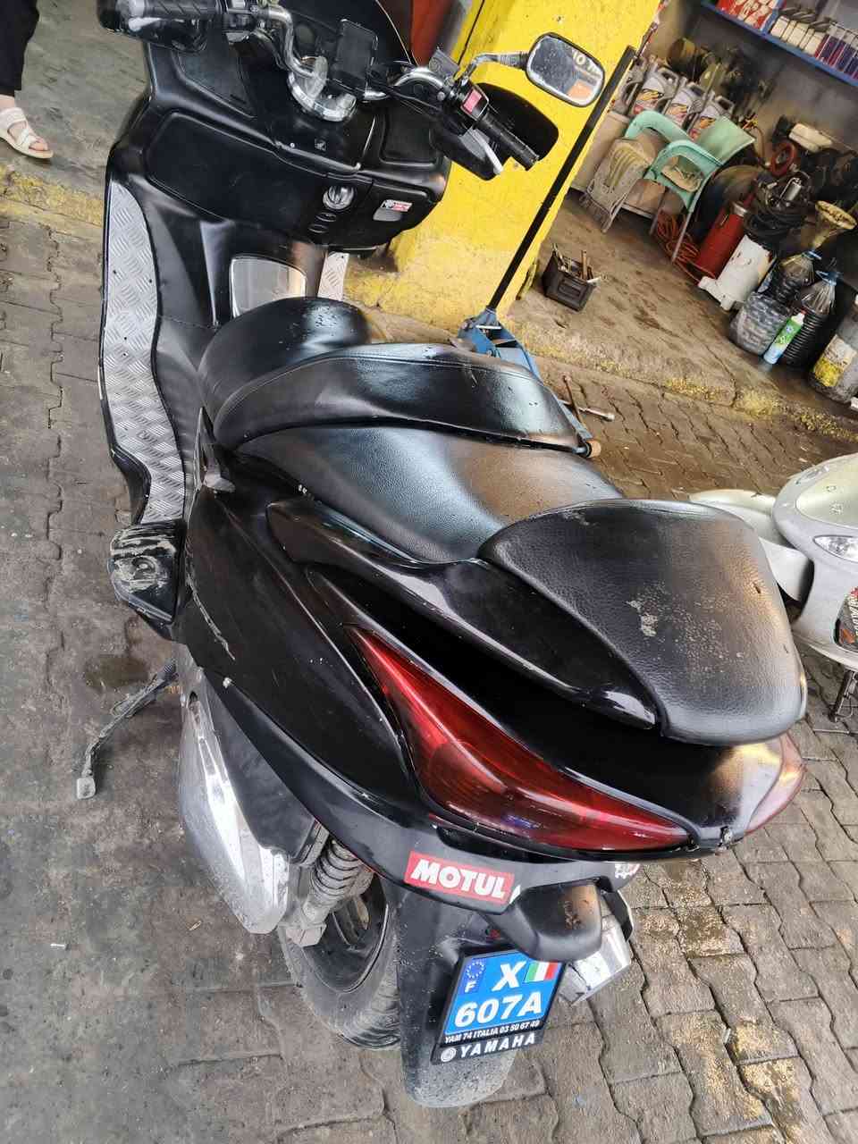 فورزا للبيع صفر 8 عميه   دراجه حلو وكرستال بيه دراجه   نظيفه  وخير من الله اي نقص  ما بيه  عنوان كركوك قادسيه رقم ***********
