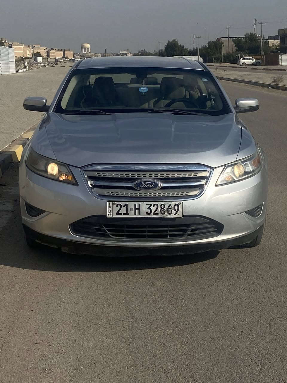 فورد تورس 2010
رقم سلمانية / بأسمي
وارد امريكي بيهه صبغ ( فقط ) جاملغ امامي ايمن 
مع بارد موضح بالصور بشكل دقيق .
السيارة ماشية 350 الف وجاهزة من كلشي 
1FAHP2DW4AG159501
مرفق مع الصور السونار الي اشتريت السيارة بي
السعر المطلوب / 105  / بغداد المحمودية
***********
