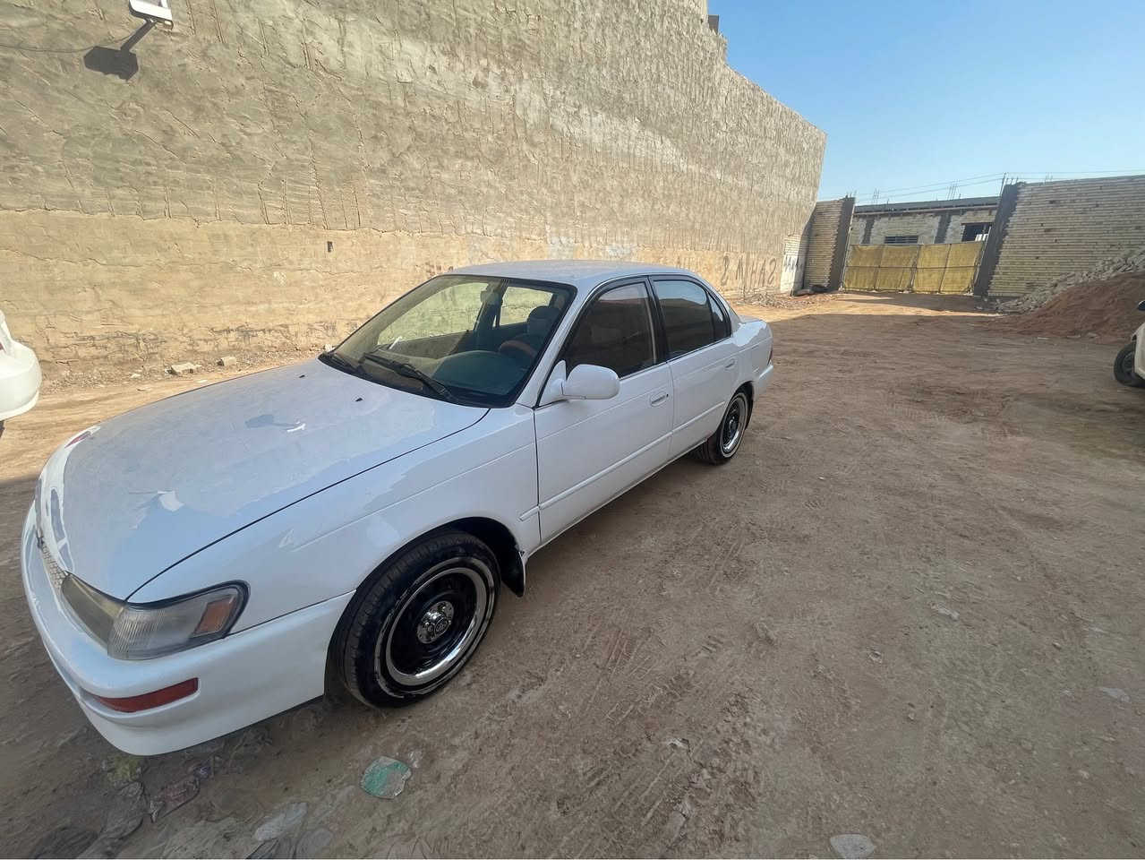 السلام عليكم كورله مديل ٩٢  الون بيض رقم بغداد سياره جديد مكفوله من ضربه وكص ونقل  جاهزه من كلشي مكان نجف سعر قفل ٥٧  ستفسار اتصال ***********
