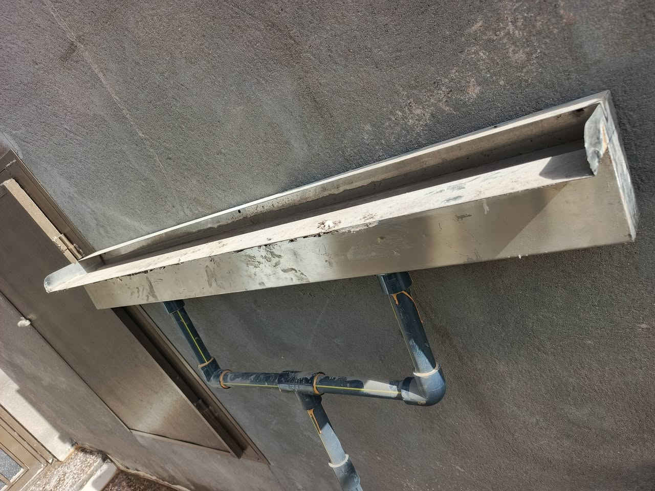 سلام عليكم للبيع مكاني كربلاء واكو توصيل ***********
