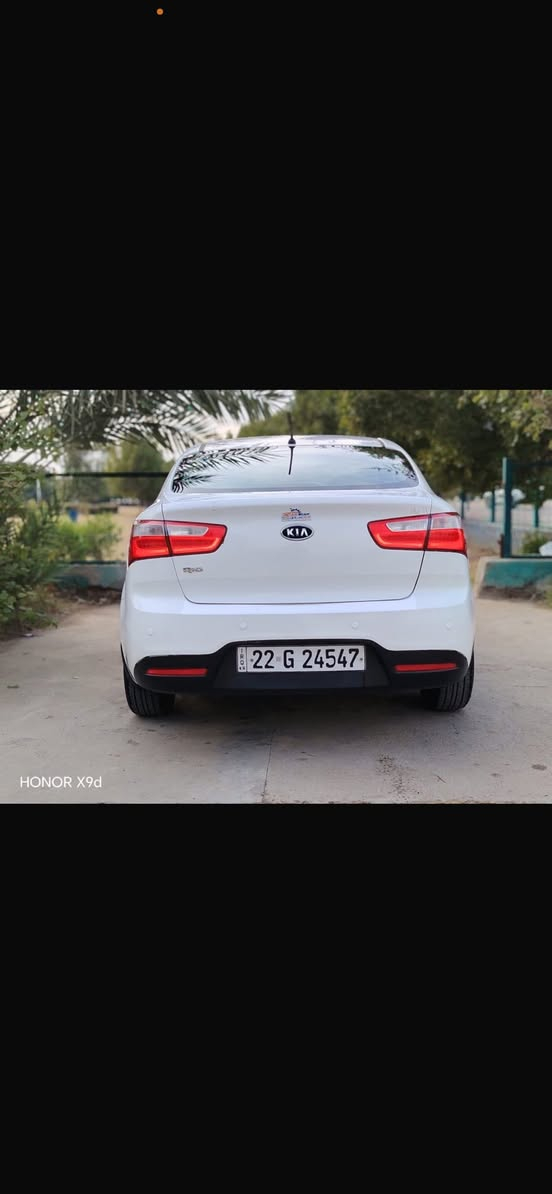 بسم الله 
كيا ريو ٢٠١٢ خليجي 
رقم اربيل 
شرط التحويل 
مكينة دوش قطرتين
تحكم ستيرن جهتين 
اشاير مري 
مري شفط 
داخل لونين 
داخل جلد 
تدفئة تبريد بشرط 
كامرة 
حساس خلفي 
كهربائيات كلها شغالة 
مكفولة من الضربة والصبغ 
بيها كم مكان بارد 
السعر 93 و بيها مجال 
***********
📍بغداد
