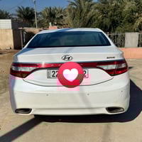 ازيرا موديل 2015سياره مكفوله رقم الهاتف 07724001273