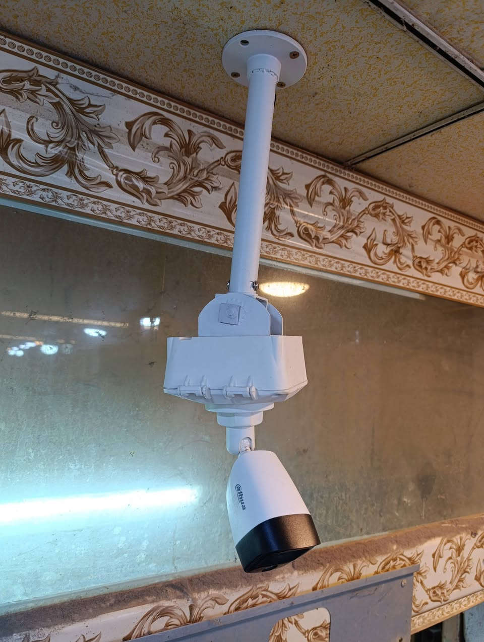 #تم بحمد الله تعالى تأمين محل اقمشه في سوق طويريج ب 8 كاميرات دقة 2 ميكا من ماركة دهوا الاصلي فول كلر (ملون ليلي نهاري )
المنضومة مكونه من :-
✅️جهاز XVR دهوا ذو 8 مداخل يدعم الصوت 
✅️هاردHDD  بمساحة واحد تيرا
✅️كامرات دهوا دقة 2 ميكا فول كلر عدد 8
✅️ تم ربط المنضومة على الإنترنت لغرض المراقبة من خارج المنزل 

#تجهيز و تنصيب كاميرات المراقبه بأنسب الاسعار
كل ما عليك تتصل على الرقم بنهاية المنشور والباقي علينه نجيك لباب البيت
للتأكد من جودة العمل يرجى الدخول الى الصفحة ورؤية المنشورات السابقه
تتوفر كامرات من ماركة دهوا العالمية
ماركة اسوار Aswar
ماركة Fank vision 
ماركة max vision 
ماركة Hilook
#بأدارة سامر الجنابي 
للأستفسار يرجى مراسلة الصفحة او الاتصال على الارقام التاليه:
***********
***********

#كاميرات_المراقبة
#كاميرات_المراقبه
#كامرات_المراقبة
#كامرات_المراقبه
#منضومة_كامرات
#منضومة_كاميرات
#دهوا #دهوى
#اسوار #أسوار
#كامرات 
#كاميرات
#تنصيب_كامرات_كاميرات
#منصب_كامرات
#طويريج
#مركز_كامرات
#محل_كامرات
#بيع
#أرخص
#شراء
#منضومة_كامرات_رباعية
#منظومة_كاميرات_رباعيه
#سامر_الجنابي
#الجنابي_للكامرات
