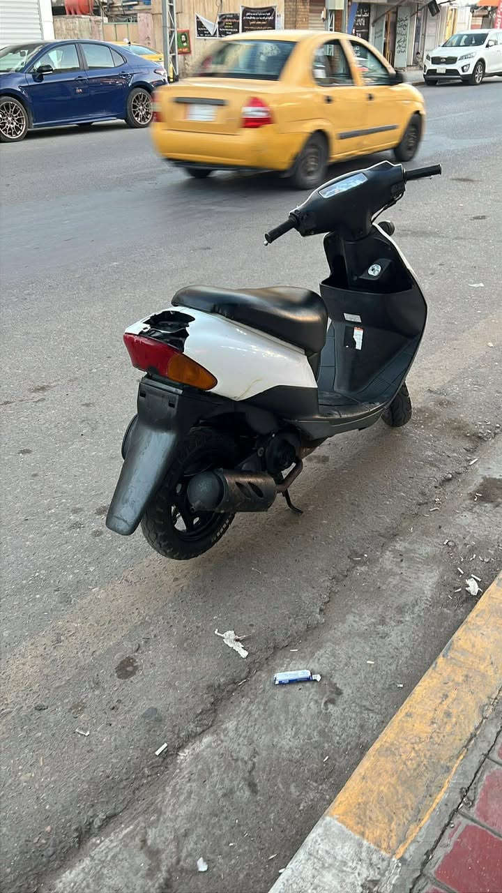 السلام عليكم
ذبانه سازوكي جنطه ما مفتوحه اوراق ما بيها نقص 250 وبيها مجال 
***********
