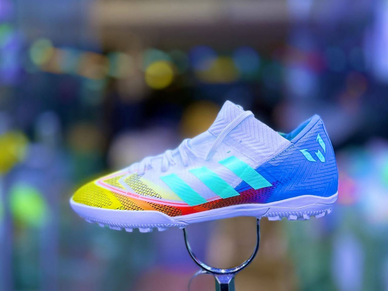 وصلنا الآن حذاء adidas فئة ميسي (الترابي)، قطعة أصلية 100% وتتميز بخفة وزن خيالية تريحك باللعب. إذا كنت تبحث عن الأداء القوي والمتانة على الملاعب الترابية، فهذا الحذاء هو اختيارك الأول والوحيد!

تريد تلعب براحة وخفة؟ ، يتميز بوزنه الريشة وتصميمه اللي يخليك تتحكم بالكرة بكل سهولة. القطعة خرافية وما تتفوت

بابل /حصوة /حي الشهداء /مجاور مدرسة ذات الصواري


**إذا كنت صاحب هذا الإعلان وتريد حذفه لأي سبب، رجاءا أرسل رسالة إلى الدعم الفني**