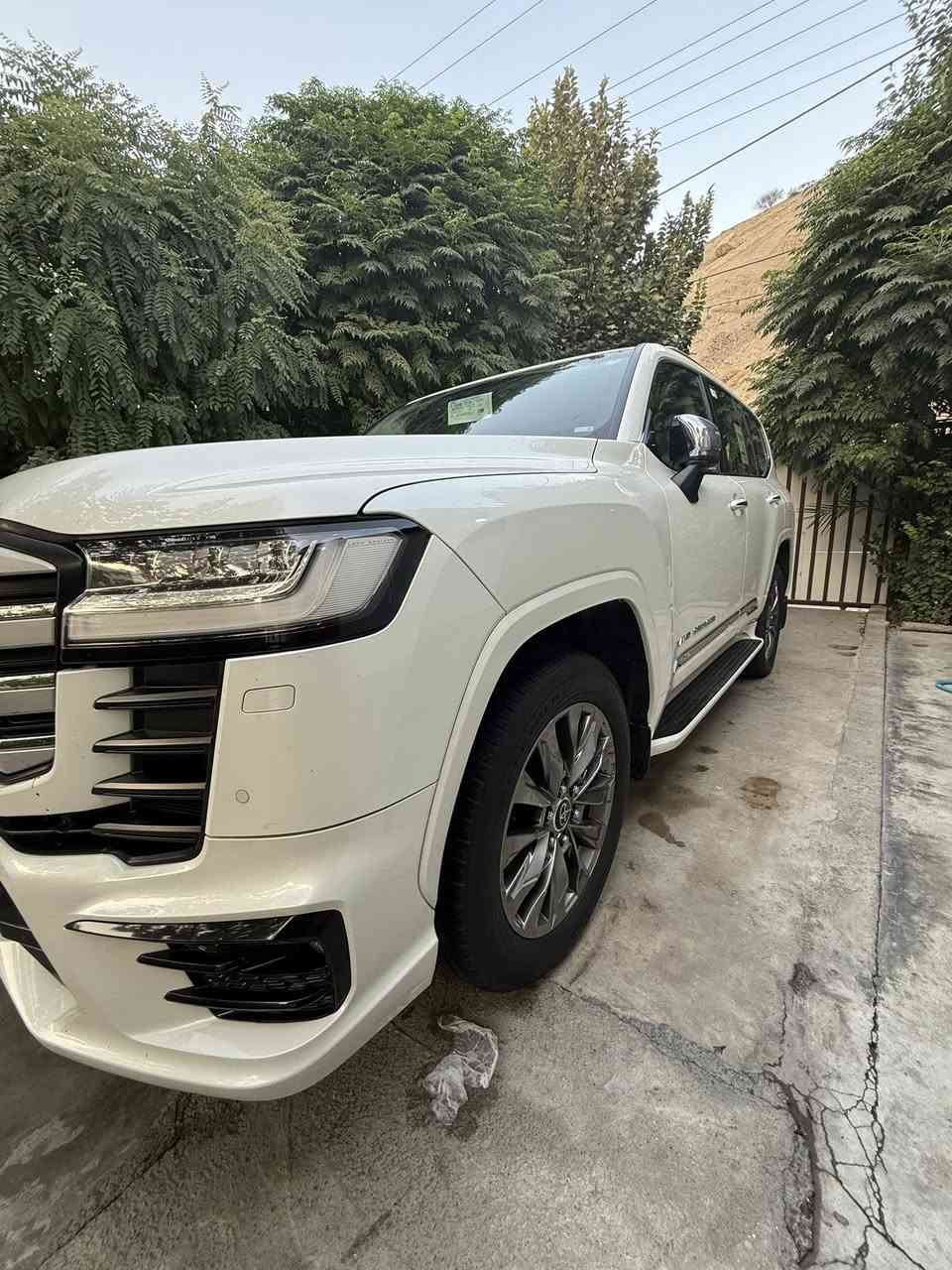 السلام عليكم 
2024مكفوله ساز الأصلي vx
رقم أربيل ماشي 85
مكاني سيديه 
السعر 750$
***********
