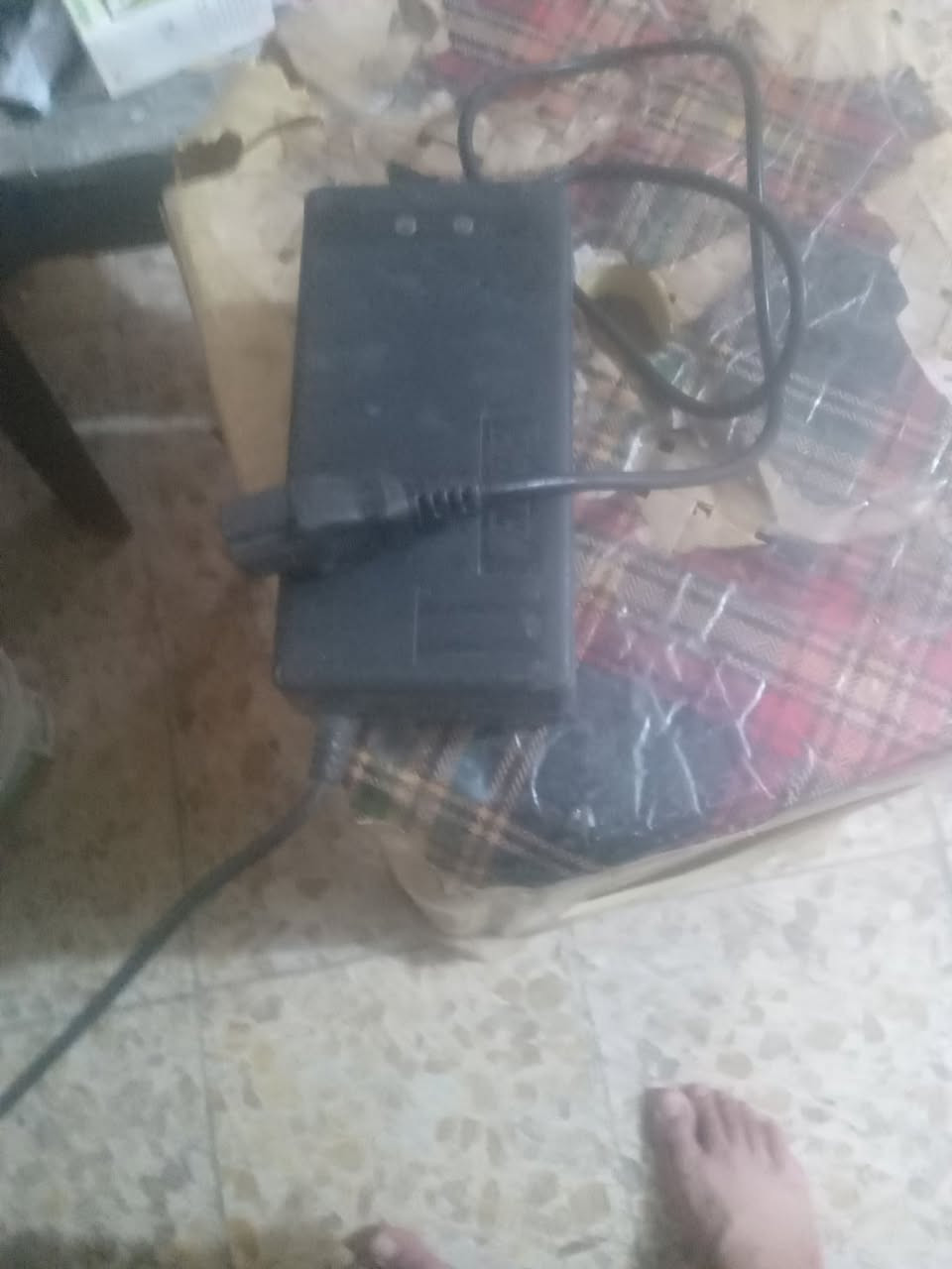 شاحنه.اخت.الجديده.فول.شحن.تشحن.من اربع.بطاريات.الى.خمس.بطاريات.سريعت.الشحن.
سعره.١٠الف.كربلاء.
***********
