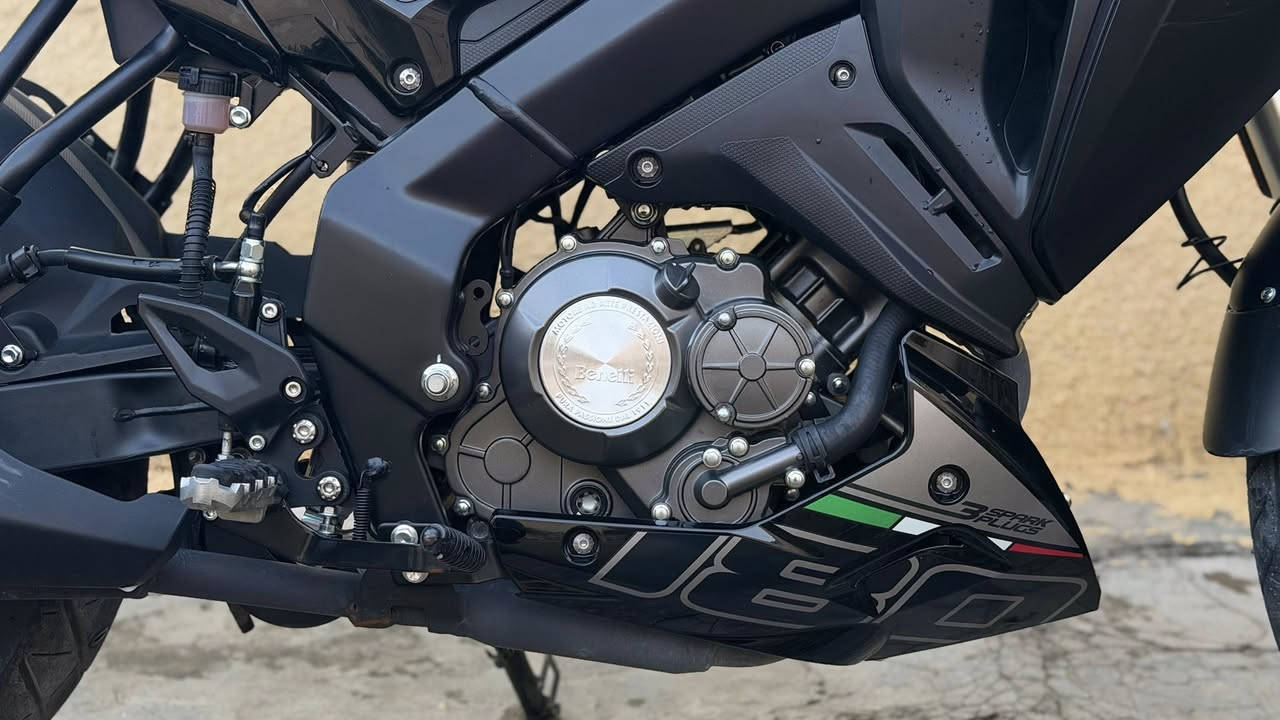 السلام عليكم
بنلي 180 S للبيع وكالة عجلة الخليج موديل ٢٠٢٤ طالعة بل 
٢٠٢٥ الدراجة جديدة كلش 

‼️ماشية ١٦٠٠ اخت الزيرووو‼️

السعر على الخاص او واتساب 
***********

مكاني بغداد حي العدل
