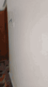 سلام عليكم  صباغ وطلس ومادة الائبوكسي وكافة انواع صبغ اشتغل اخذ متر وقطعي عندي كادر *********** وتساب
