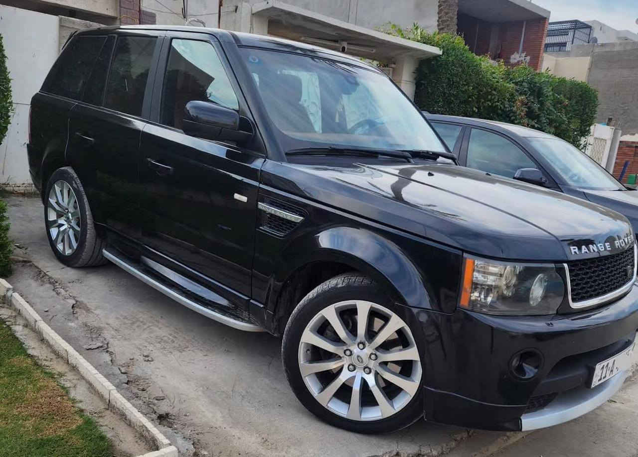 رنج روفر سبورت 2013
هزه جديده
رقم بغداد انگليزي
وارد امريكي 

بابين صبغ جهة السايق 

موديل 13 اصل محرك 8 سلندر عادي بدون سوبر

السعر نقد بدون مراواس 11 الف دولار ( 110 ورقه)

للتواصل واتساب 

***********
