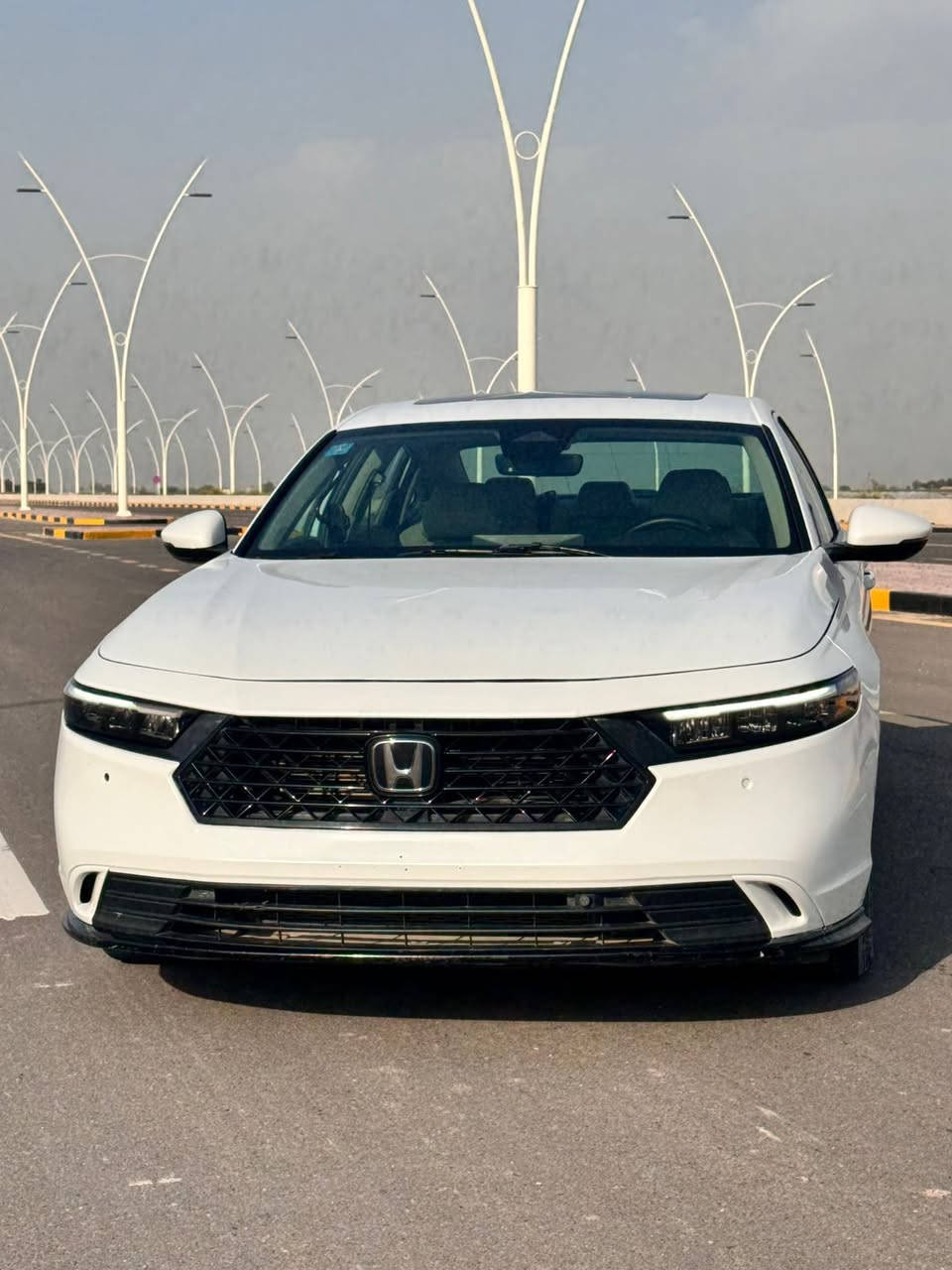 اجمل ما صممت شركة هوندا تخيل بحجم الامبالا من الداخل كعدة رئاسية بمحرك مزدوج. كهرباء وبانزين

بسعرر تنافسي #بسعر__k5

هوندا اكورد 2023  EXL

 رقم بغداد

ماشيه 30.000ميل

مواصفات معروفة EXL

• مكينة هايبرد

• شفتات ستيرن

• شاشة كبيرة

•فتحة سقف

• كاميرا خلفية

• كشنات تدفئة

كشنات ذاكرة

4 وضعيات قيادة

• مانع تصادم

• محدد مسار

• تصحيح مسار

• شفتات بالستيرن

• مثبت سرعة

• مانع انزلاق

• دخول ذكي

قفل ذكي

• إنارة ترحيبية

• هندبريك كهرباء

• حساسات مطر

• أوامر صوتية

. تشغيل عن بعد

وهوايه مواصفات

وبعد بيها هواي مواصفات جاهزة مابيها نقص 

السيارة مكانها سامراء

 حادثها فقط بنيد بدون دواخل بدون ايربك 
اي استفسار اتصال 

‏‭***********
