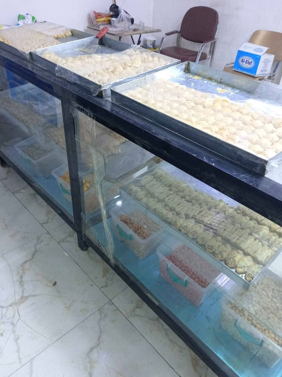 ميز حديد وزن ثقيل ابو الجام.  الطول تقريبآ مترين وربع...يصلح لبيع الحلويات او الكعك والمعجنات ومتعدد الاستعمالات السعر ٧٥ الف العنوان كوفه حي ميسان النجف, العراق


**إذا كنت صاحب هذا الإعلان وتريد حذفه لأي سبب، رجاءا أرسل رسالة إلى الدعم الفني**