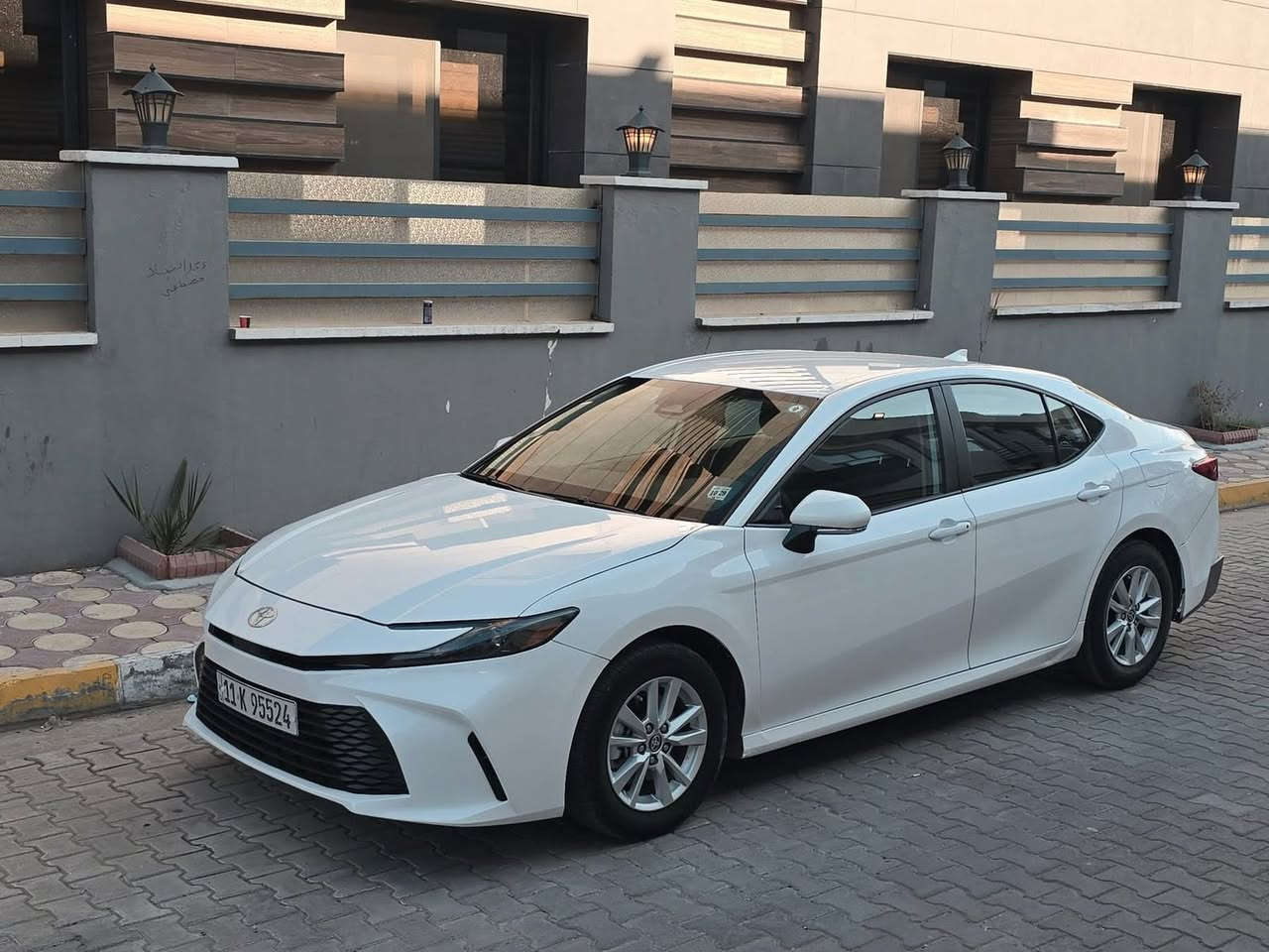السلام وعليكم   كامري وارد امريكي. 2025. رقم بغداد الحادث كما موضح في الصوره. السعر210.  المكان كاظميه. للتواصل ***********
