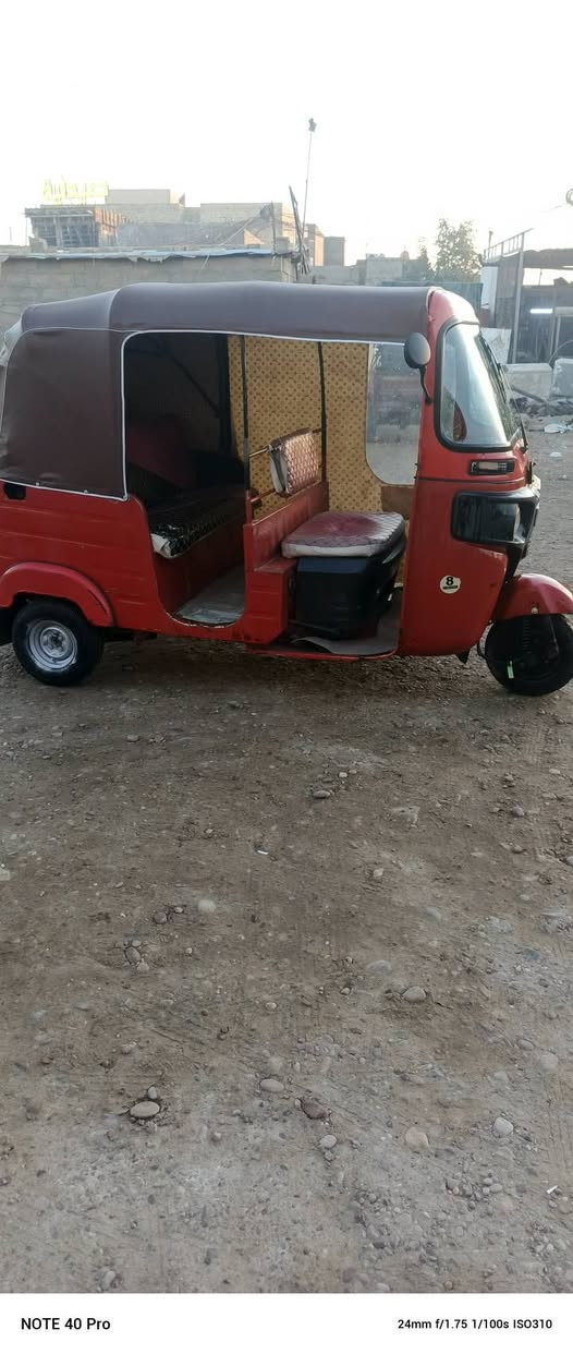 مديل 18 شهر 10. وراق وراق المصطفئ  اصوليه شرط ترقيم.  جاهزه للخير عوزه ترتيب.  بلاديه. بيها شوي صبغ بصفحه. لباقي بلادي. سعرها 3750. بيها مجال قليل. المكان بغداد ***********
