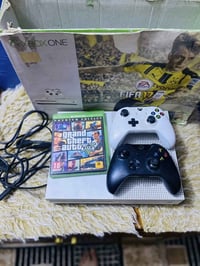 إكس بوكس • 1تيرا • ذراعين