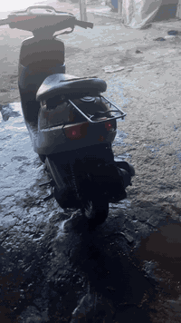 دراجه بطه لبيع شغاله سلف وهندر مكينتها ناعمه مكاني مدينه صدر سعر 200بي...