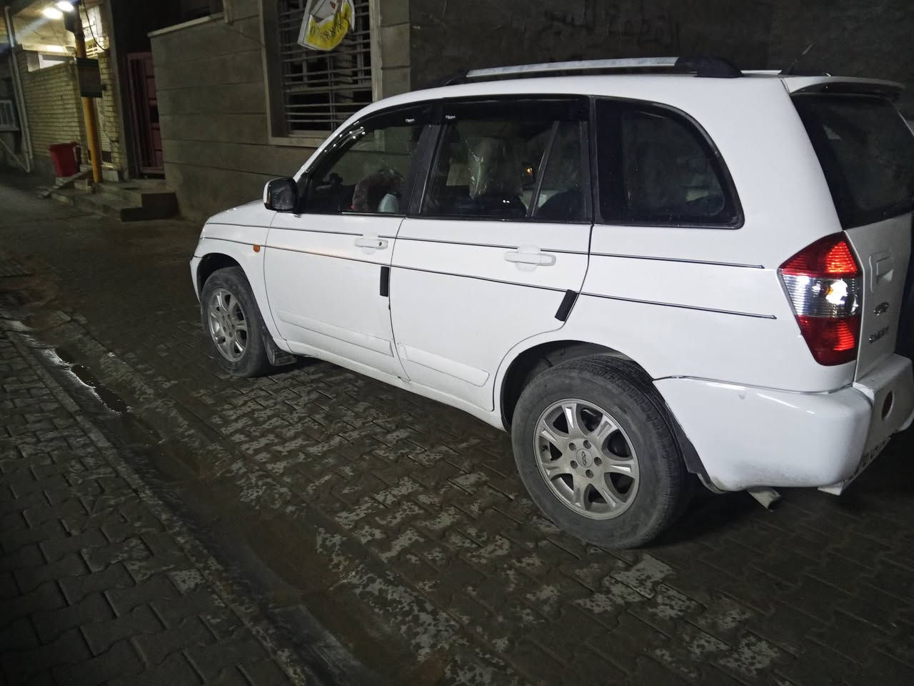 تيكو موديل12 محور مكينة وكير كامري 2000 شادهن توني جدد بيها فقط باب خلف السايق مصبوغه فقط سياره جانت عليها خطه  فوكاها غلفت فابلون جماليه  سونر موجود تبريد ثلج كهربائيات كلها كامله كراسي اماميه تدفئه تبريد تخم تاير جديد سنويه ل31 ارقام انكليزي بسمي غرامه مصفره دوشمه جديده سستم نايلون بطاين زنون اصلي كامره خلفيه شبيه الكديلاك سياره كامله فقط بيها بوشه خلفيه وحده كايمه فقط حتى سبير شاده جديد اريدها ب57 وبيها مجال قليل كلشش سياره حيل متعوب عليها وكلشي موجود بلسوك عنواني بغداد الحريه شرط السياره نازله شركه ب12 من الي منزلها الي لسياره مضمومه واني حورتها على ايدي ***********
