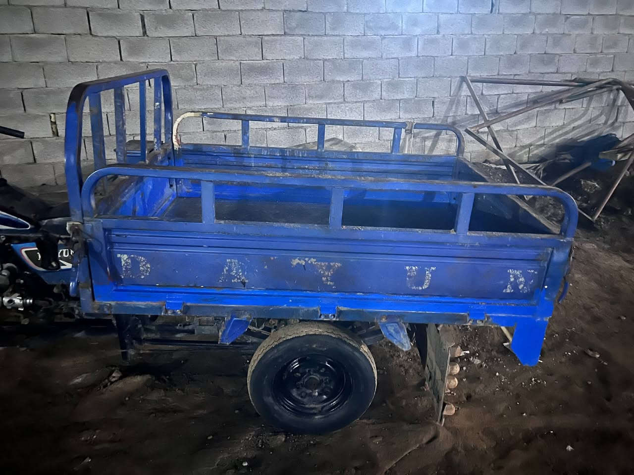 ستوته لبيع 2016 أوراق عوزه ضفيره بديه معمر جديد 
***********
