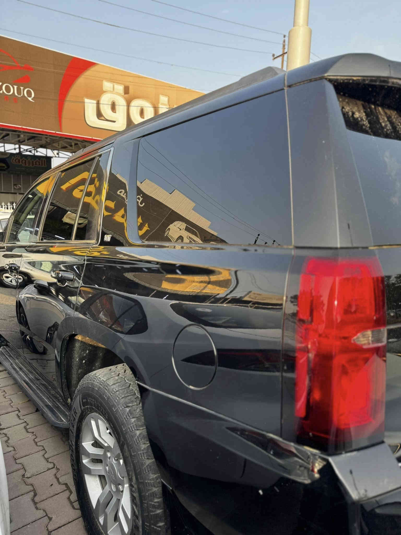 تاهو 2015
موصفات LTفول 🚓

كشن جلد 🖤

كشن هيتر ♨️

تشغيل بصمه 🚥

سياره كلش حلو مشالله ونضيفه 
حادثه فقط جاملغ امامي يم السايق 
ايرباك كله سليم. يعني بدون آير باك 
سياره طابه كتاب ظباط 
تجي تشغل وتروح 
رقم الشناصي 

1GNSKBKC1FR110881

سعر 30000$يعني 3شدات
التواصل ***********
واتساب ***********
