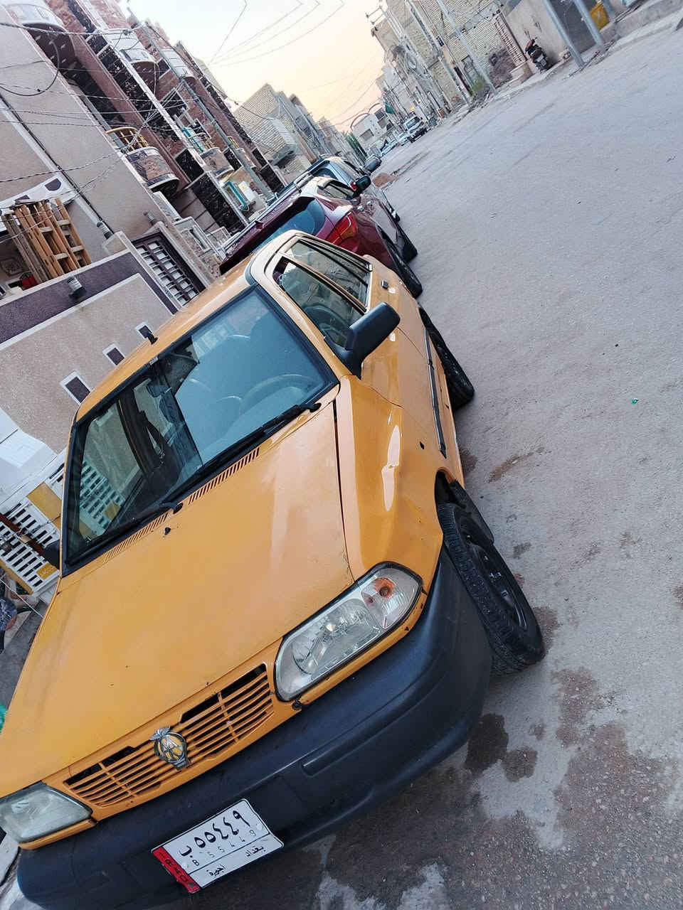 السلام عليكم عندي سابه 2012تخم تاير كير ومكينه جديد 
سنويه 27,
***********
