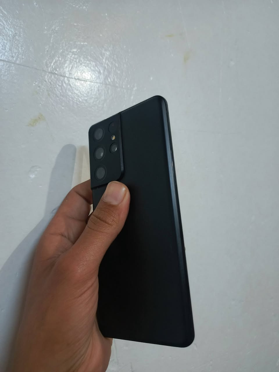 كلكسي s21الترا
جهاز كلش نضيف كلش 

شاشه امولد 120هرتز 

ذاكره 128

رام 12

بصمه مدمجه بالشاشه شغاله 

بصمه وجه 
دبل سيم 2 
كامرات فول دمعه يشتغلن بوضع الاحترافي

سعر 270 

اي استفسار خاص او على الواتساب ***********
