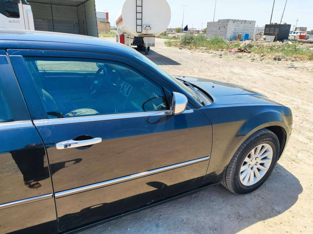 سلام عليكم  اخوان عندي هاي الوبامه الموديل 2010  سياره جديده  ونضيفه.  ساره  ستخدام شخصي   صدر خلفي امامي  مكينه كير اكسن  كله كفاله تخم تاير 18 ويل كروم لايت زنون  وبلعافيه عل ياخذاه  سياره موجوده بلعماره قلعه صالح  سعر 127 وبيها مجال    ***********
