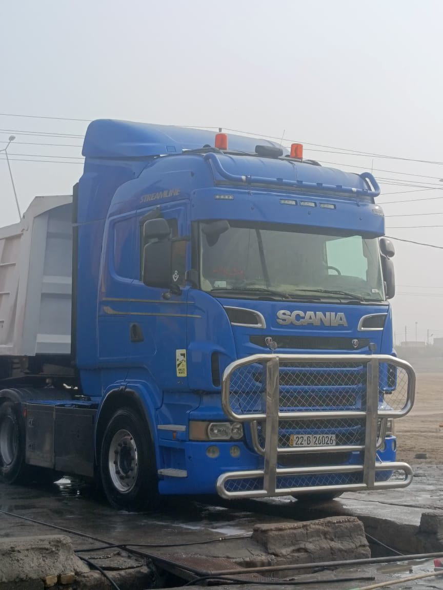 السلام عليكم
للبيع سكانيا 2011 مكينه 580 مجموعه جوبلس سنويه جديده بسمي عربانه إسماعيل #مكلف_بالنشر 
رقم ***********
