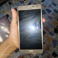 سامسونج جالاكسي J7 • شاشة ٥.٥ • ١٦ جيجا