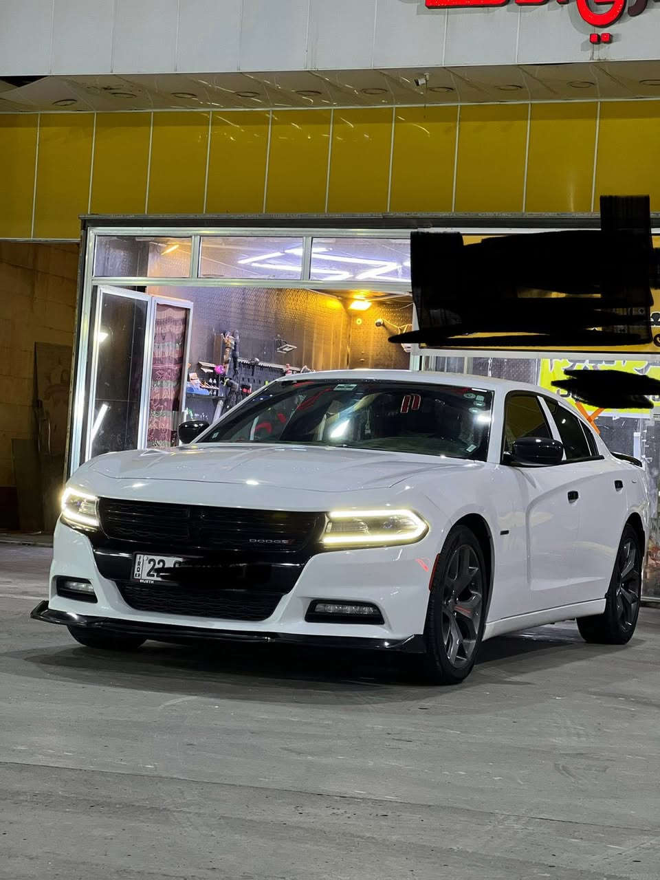 Charger Sxt plus
جارجر موديل 2016
رقم اربيل بأسمي دولي
وارد كندي كفاله عامه 
جاهزه للخير 
مكينه كير كفاله شرط ع وضع الشركه 
حداديه كامله مانقصه شي 
تخم تاير
المسافة المقطوعة 100k
حجم المحرك 3600
مواصفات 
تدفئه بالكشنات 
شاشه كبيره 
3 وضعيات قياده
ستيرن كهرباء
 مصابيح امامية زنون مع 
بلوجكتر LED .
كامره خلفيه
هاتف ***********

