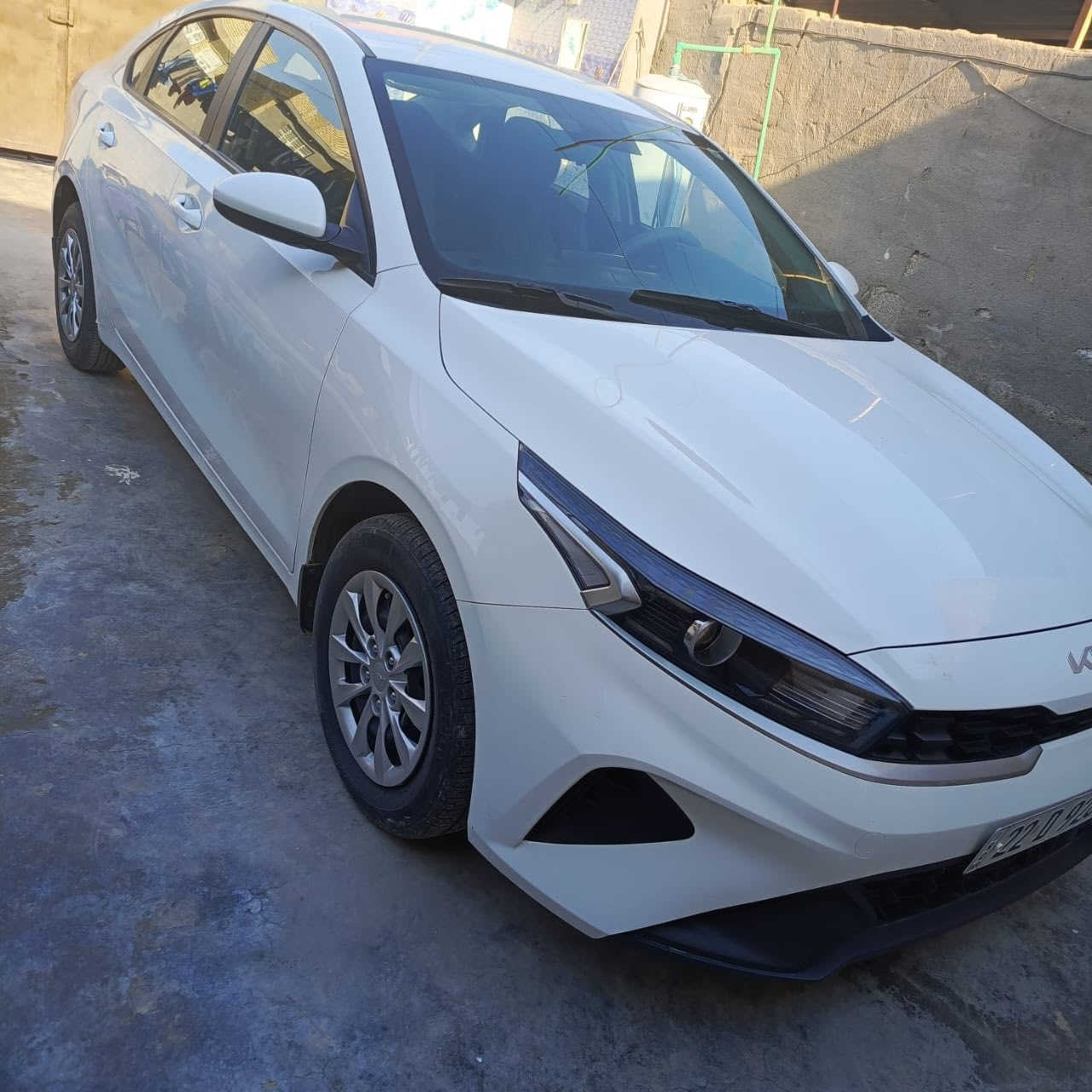 السلام عليكم
سيراتو موديل 24محرك 2000مكفوله كفاله عامه عدا رصعه باب السائق مكان واسط الزبيديه السعر 180
وبيه مجال 
*********** 
***********
#ملاحظه / اني مكلف بالنشر اتصل براعيها 👆🏽
