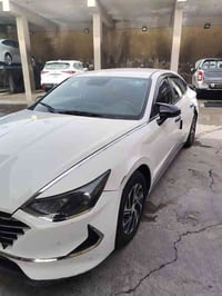 سوناتا تكسي دبي 23 مستعجل على البيع السعر 125  07805451268