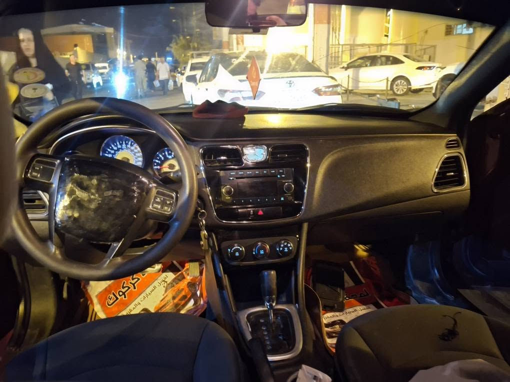 کلایزر C200 سعر75$ورقە
مودل 2011 بدون سبغ
رقم کرکوک مشروع اول 
محرک کیر شرط محرک2.400 
مکان کرکوک سیارە للبیع مراوس 
***********
*********** كركوك, العراق
