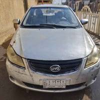 بي وايدي جي اثري اوتماتيك محور محرك كورلا محرك وكير بسمي أريده ٤٠ بيها...