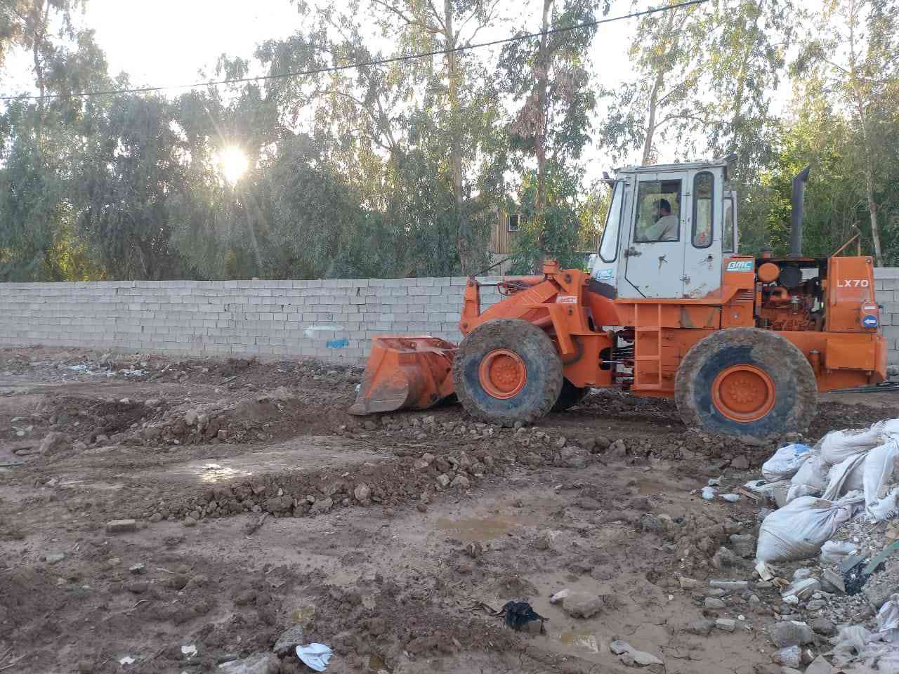 شفل هيتاشي  مديل1997  مكينه4 ازوزه كير كهربائي مضخات عل شركه  دفع خير من الله شفل حيل نضيف العنوان.   بغداد الشعب.  للاستفسار
***********+***********
