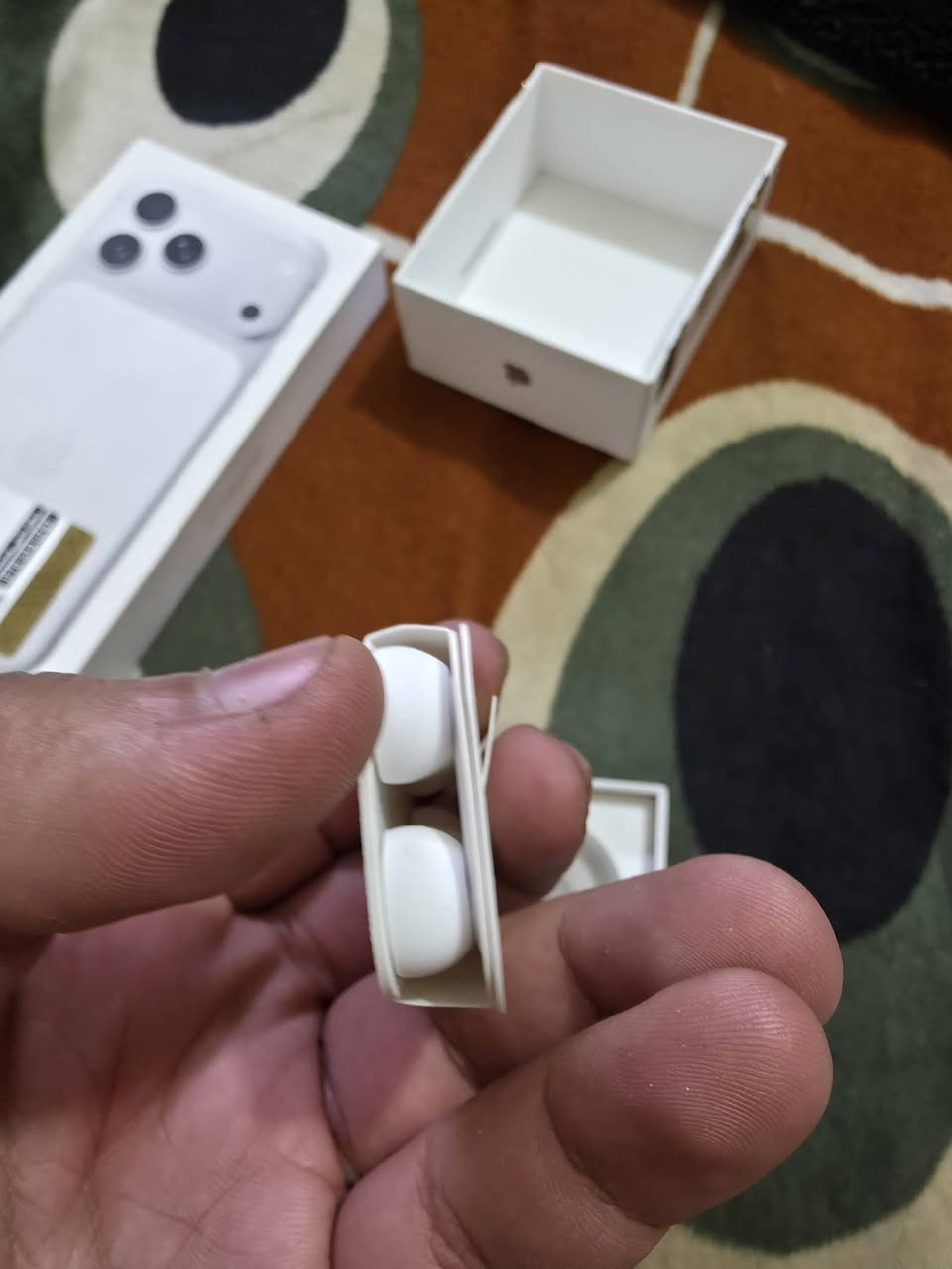 السلام عليكم air pods pro 3  استخدام على كد التشغيل فقط نظافة 100% وكل ملحقاتها كامله


**إذا كنت صاحب هذا الإعلان وتريد حذفه لأي سبب، رجاءا أرسل رسالة إلى الدعم الفني**