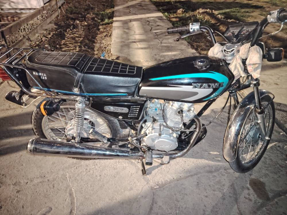 دراجه للبيع أوراق سكنر سعرها ٨٥٠ الف
رقم *********** عمارة, ميسان
