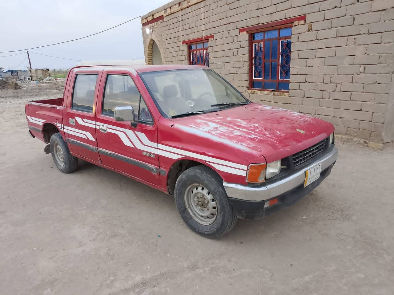 السلام عليكم بيكم ازوزه مديل 93 كير مكينه ثري واي شاصي مكفول السياره  ما بيها قطرة معجون ولا قطرة صبغ 
رقم ذي قار مشروع وطني مكان السياره ناصريه 
 سعر 37 وبيها مجال  ***********
