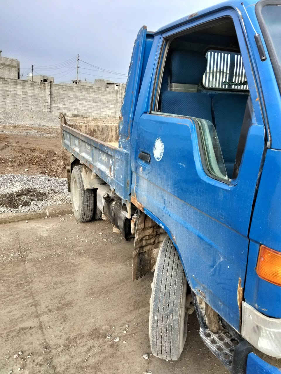 السلام عليكم قلاب تيوتا للبيع موديل 1997 محرك وكير شرط  رقم بغداد سعر 85 بي مجال عنوان موصل للاستفسار اتصل على ارقام 
***********
***********
