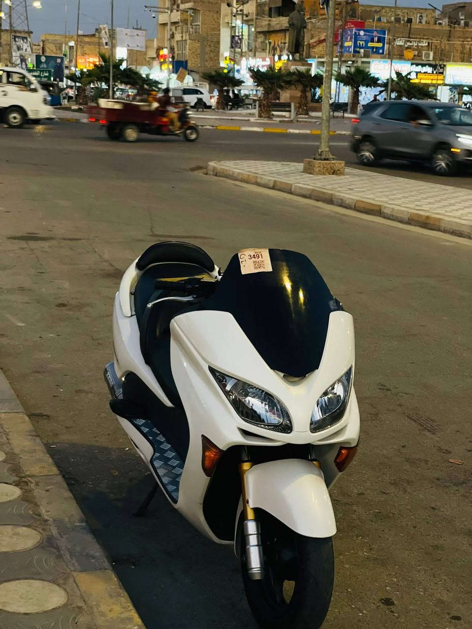 ‏السلام عليكم فورزه صفر تسعة كرستال أربعة تحويلات سبورت عادي ورياضي أوتوماتيك دراجة جديدة أخذتها.رمبه واحد 10 سماعات شغالة عدة كاملة مالتها اصلية دراجة ما ينقصها اي شي  كامله مسويله ادامه كامله
دراجة نظيفة كلش لايت ثلجي لايت الأصلي موجود دراجة ما ناقصة أي شي جيب وياك أي مصلح يفحص كفراته بلاد مكان الدراجة ميسان هذا رقم للاستفسار ***********
مهدي صلاح
