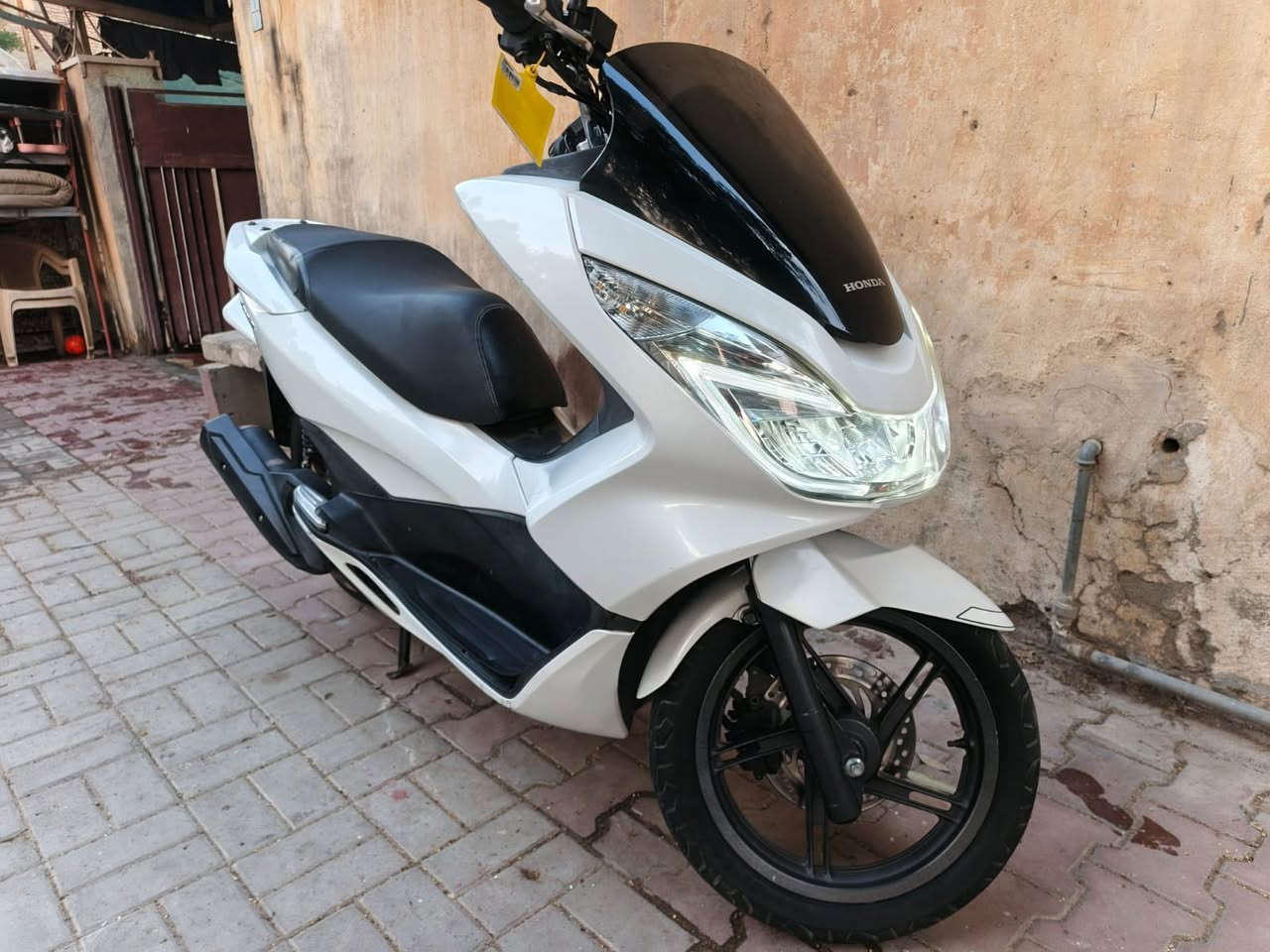 السلام عليكم pcx جيل ثاني ياباني مكينه 125 jf الدراجه كفاله عامه ماشيه 20 الف بعدها على وضع الشركة مكاني بغداد ***********
