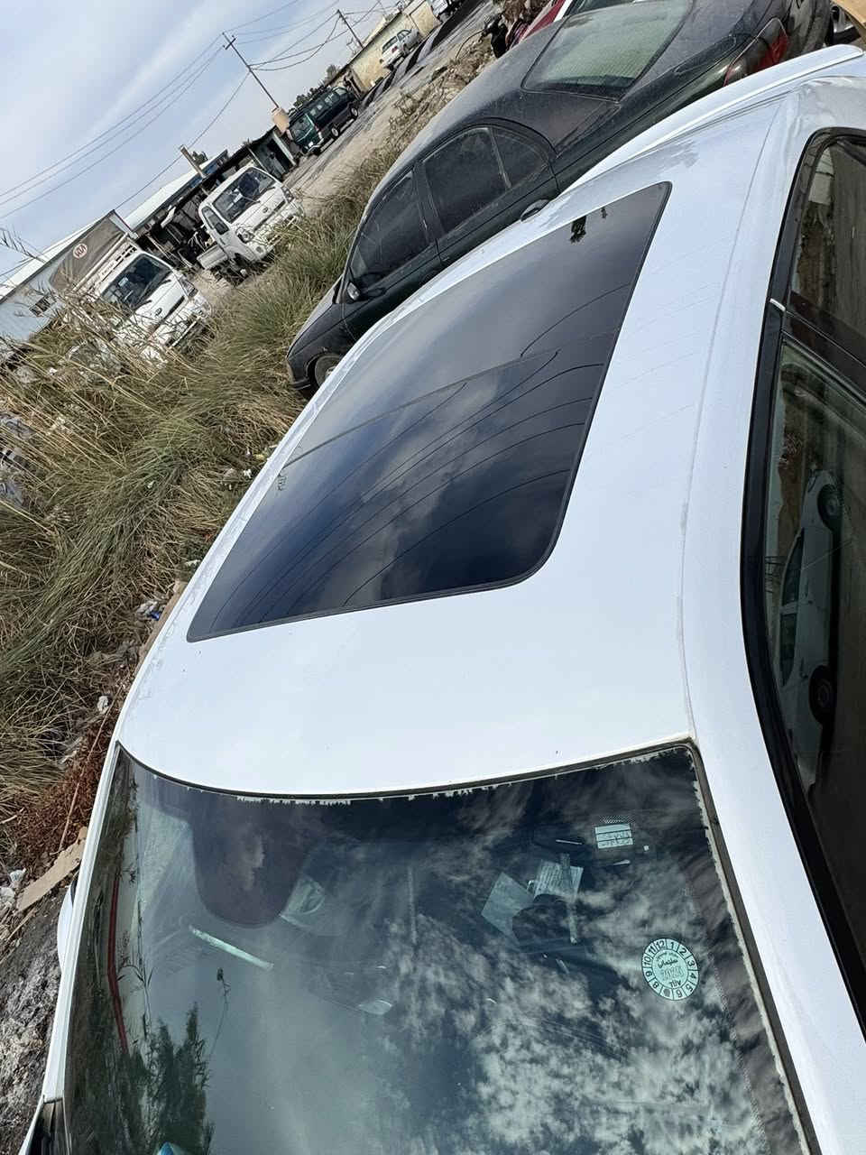 السلام عليكم موديل 2014خليجي  
السعر195$
***********
