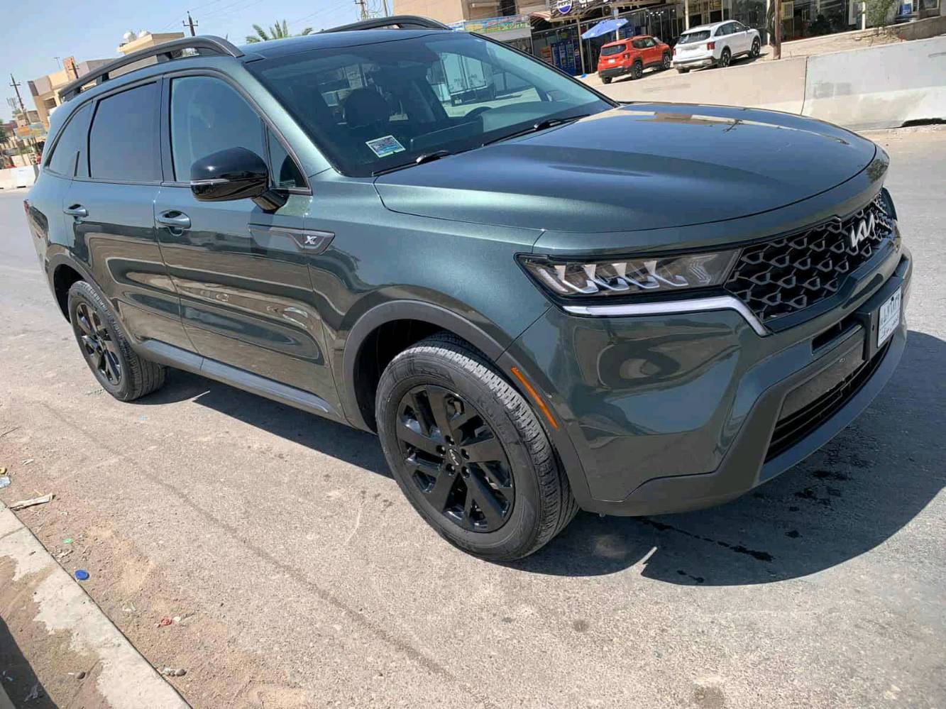 السلام عليكم 

سورنتو 2023 أمريكي 



فحص موقت دخول جديد



فئة اكس لاين فول مواصفات  ماعدا الموس



بانوراما  



كشنات جلد تدفئة تبريد 


كامرتين 



4 ويل 



حادثها فقط باب صندوق 



السعر 237



مكانها بغداد الدورة 



*********** واتساب