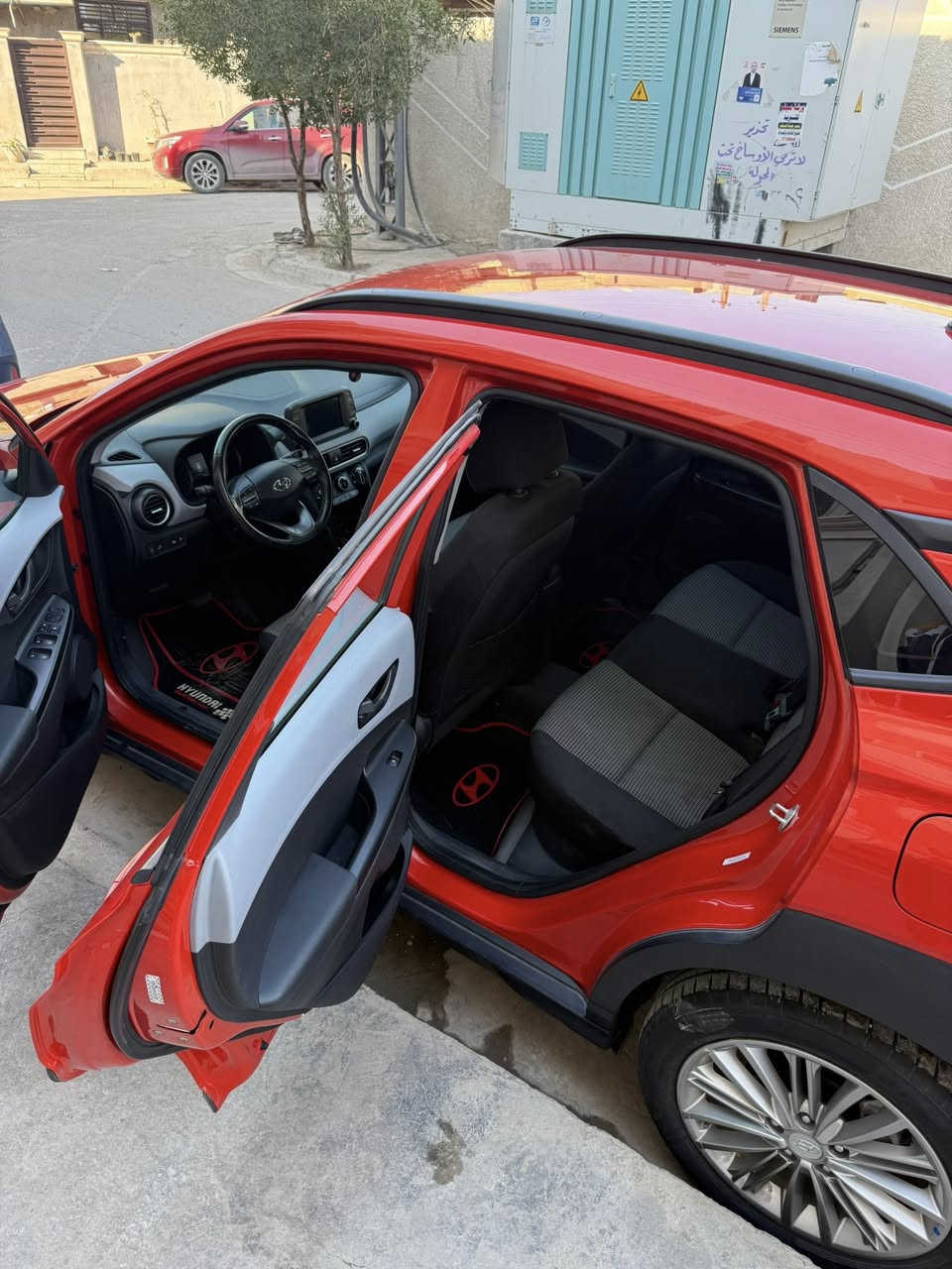 سلام عليكم هونداي كونا ٢٠١٩ 
امربكي حادث بابتين ونفسهن راجعات بدون دواخل ايرباك برده بس بجم كبس 
بارد كد شبر جاملغ خلفي 
مواصفات  ماشيه ٣٠ الف استخدام بيت فقط
تحكم استيرن محرك ٢٠٠٠ دوش
رادار جانبي
تحديد مسار
شاشه اعطال
كشن هيتر
حساسات 
كامره خلفيه اشاير مري
ملاحضه اسبير منازل ارضيات شركه ممستخدمات 
اكرر السياره مال بيت وبرغي واحد ممفتوح بيه مكفوله كير محرك تبريد كشر غير الحادث والبارد 
السعر ١٤٣ ورقه مكاني بغداد 
***********
