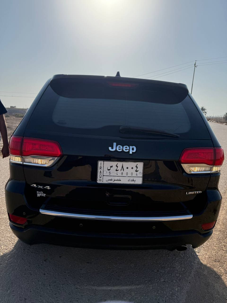 جيب  گراند شيروكي لمتد 2018 لون اسود ميتالك لامع  فول مواصفات عدا الجكات فتحه دواخل بيجي  رادار خلفي  وجانبي توقف تلقائي تشغيل عن بعد جنطه كهرباء حساس خلفي مرايا تعتيم للضوء هيتر  بالمرايا تبربد خلفي حادث جاملغ امامي ايمن تبديل البنيد ممبدل بي بارد ايرباك راجع سستم بلاد ممشتغل اي گلوب بالعينه ماشيه 107 الف ميل وقابل للزياده السعر 250 وبيهه مجال***********
بيهه  بارد قليل بالجنطه عمارة, ميسان
