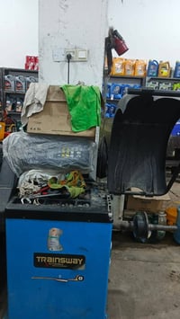 بنزين خانه حصيبه • عدم التفرغ