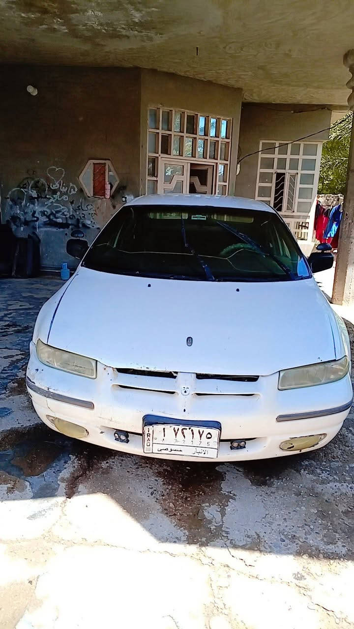 للبيع سياره دوج ستيشن وارد أمريكي موديل 96  رقم انبار غرفه نضيفه سياره كلش نضيفه كدام العين السياره متشتغل جفتت المحرك ونفسشي مثل ما واضح بل فيديو ابيعه على وضعهه تحويل ثاني يوم تريده تعال اسحبه واخذه سعره 18 ورقه مكان السياره فلوجه صقلاويه الشراي يتفضل خاص او يتصل عل رقم ***********
*********** واتساب
