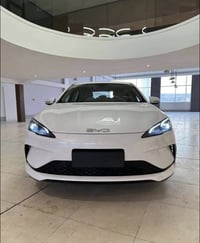 السيل٥ • ابيض داخل ابيض • بغداد المركزي