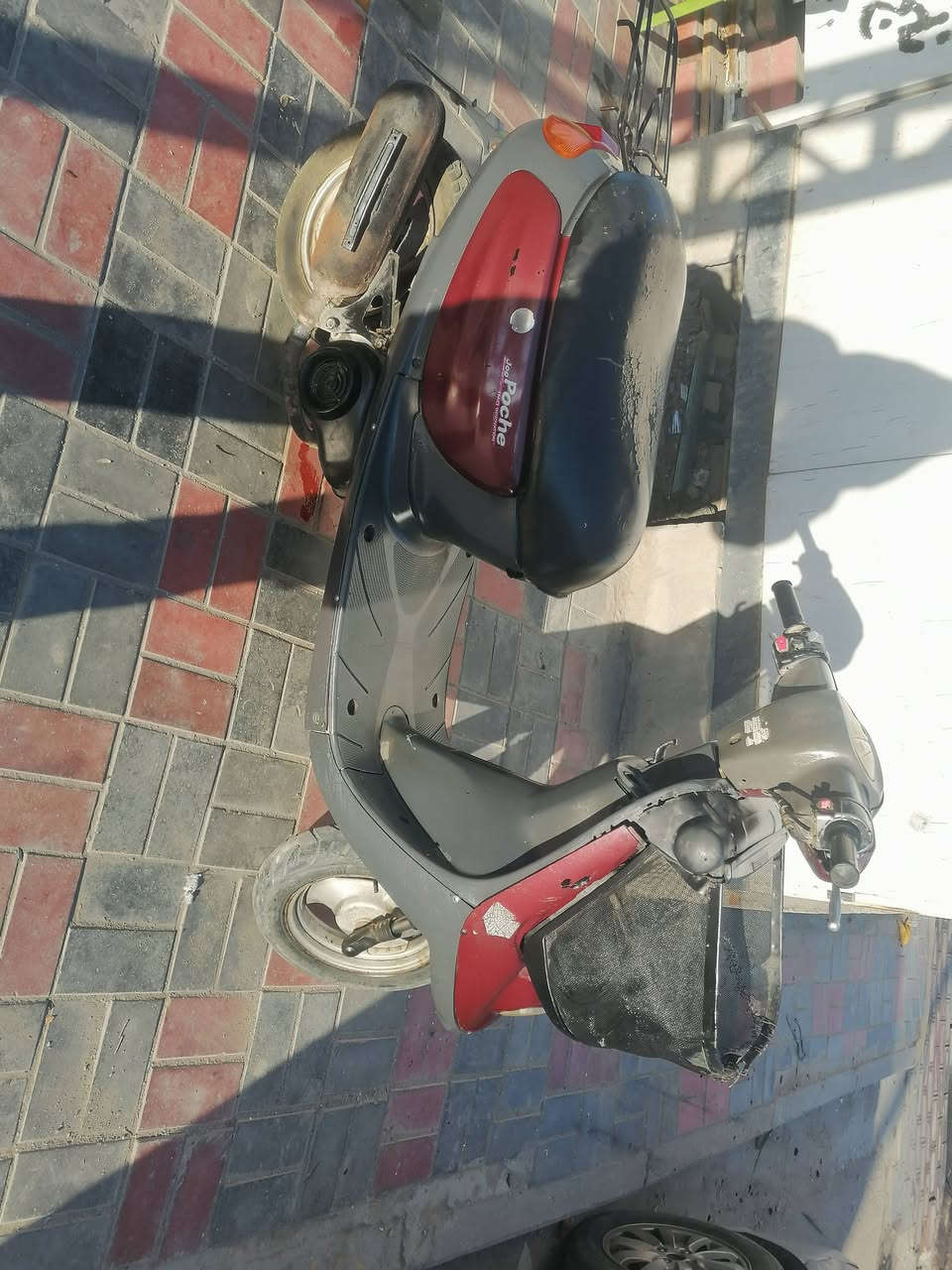 دراجه نضيفه منغولي دراجه نضيفه كلها شغال قفل سكن هورن لايت عوزها بس باتري تشتغل سلف درجه مفتوحه مرها وحده صارها شهر من جفتتها دراجه ااذ ماتقفل 60 عوفه لا تأخذها الدراجه رايدها ب275 مكاني اطوريج لاستفسار هاذه رقمي ***********
